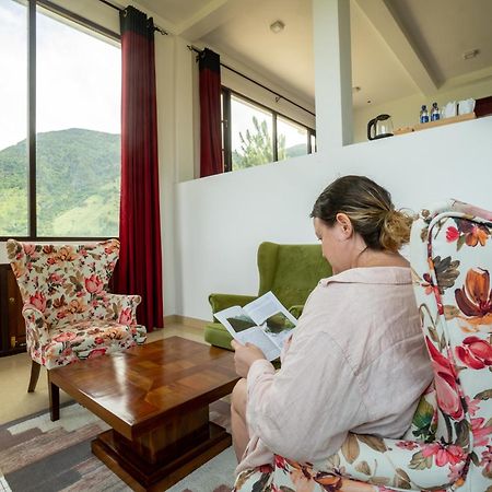 Shanthi Uyana Kandy Bagian luar foto