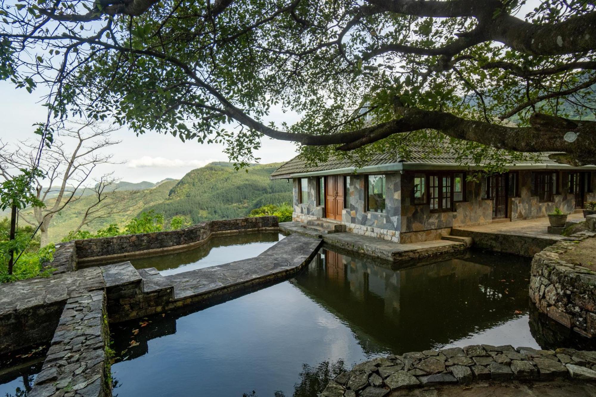 Shanthi Uyana Kandy Bagian luar foto