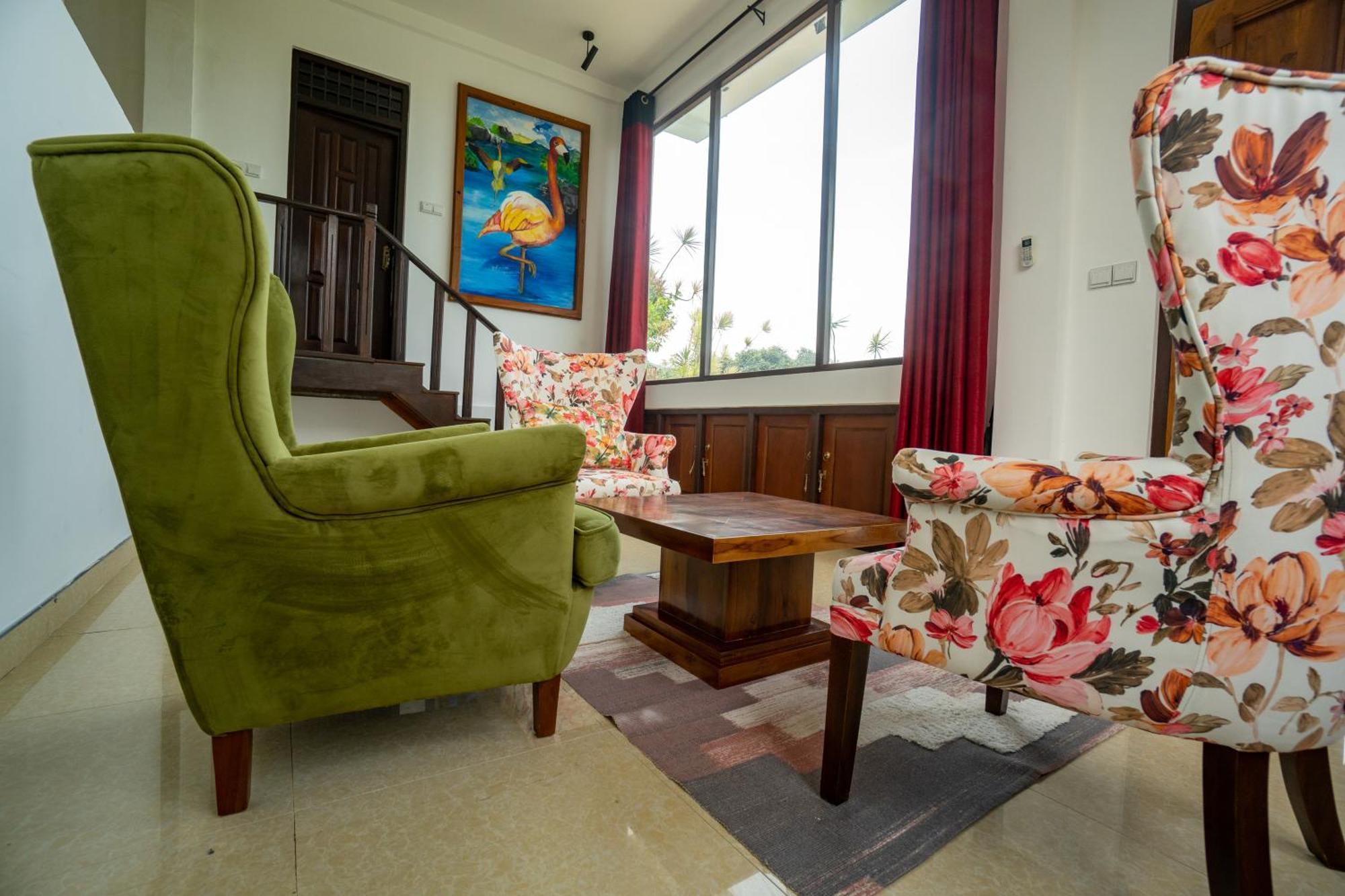 Shanthi Uyana Kandy Bagian luar foto