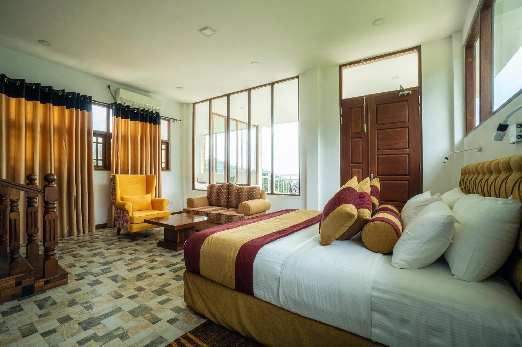 Shanthi Uyana Kandy Bagian luar foto