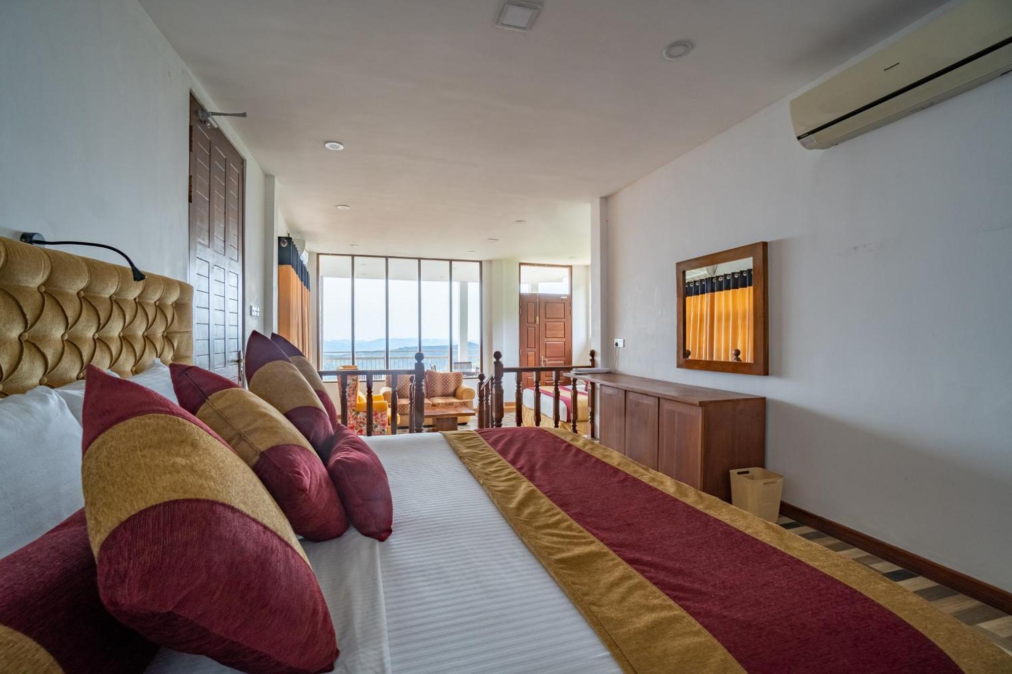 Shanthi Uyana Kandy Bagian luar foto
